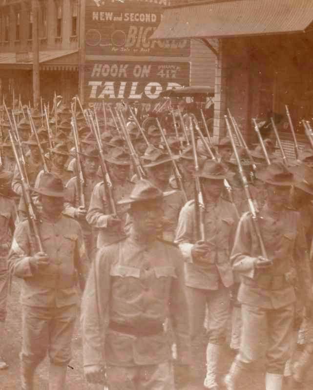 Battalion Pineapple Marines, marching in Honolulu 1909